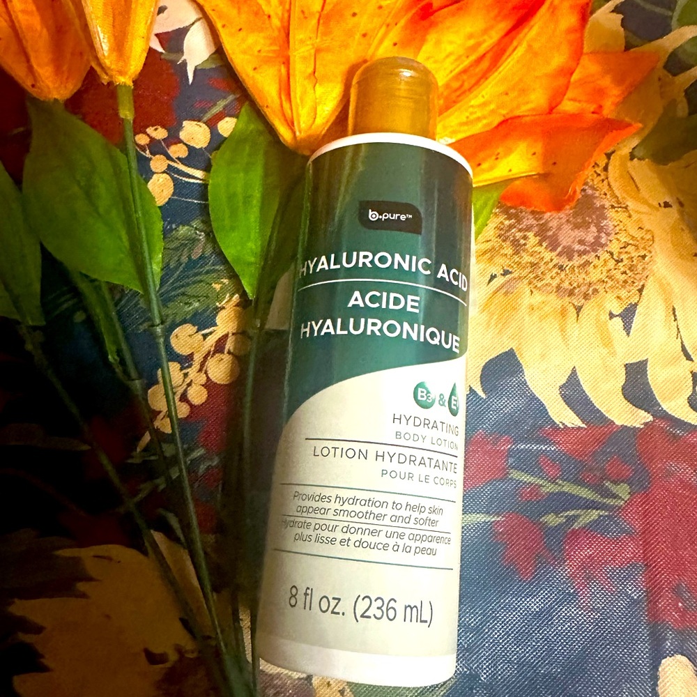 Hyaluronic  Acid Hydrating Body Lotion